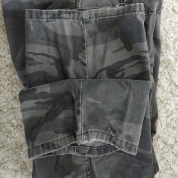 Wrangler Pants Men's 36 X 30 Camo Cargo Regular Taper Utility Military 9 Pockets - Picture 5 of 8